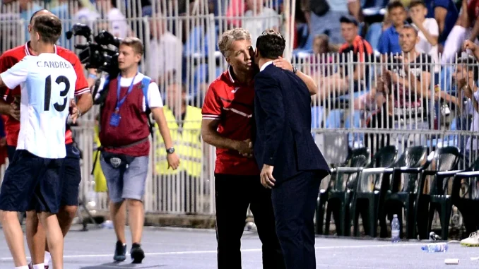 Dan-Petrescu-vs-Mirel-Radoi-in-seara-aceasta-in-CFR-Cluj-–-Universitatea-Craiova.-Olteanul-a-pierdut-duelurile-de-pana-acum-cu-„Bursucul-inclusiv-unul-pentru-un-trofeu-1400x1050