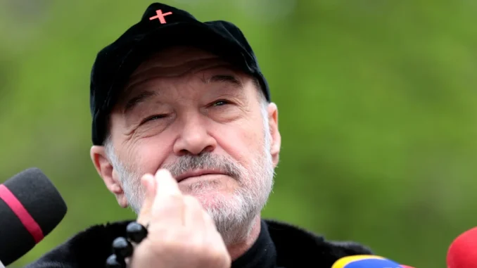 Gigi-Becali-trebuie-sa-ia-decizia.-Daca-vrea-sa-l-transfere-la-FCSB-trebuie-sa-achite-250.000-de-euro-1400x934
