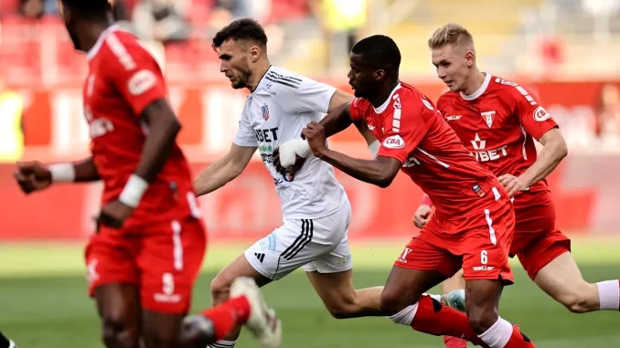 Noul-transfer-al-lui-Dinamo-face-anuntul-„Nu-vreau-sa-merg-doar-asa-sa-fiu-si-eu-acolo-e1746509083570