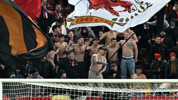 RAPID-BUCURESTI-DINAMO-BUCURESTI-PLAY-OFF-SUPERLIGA-SUPERBET-6.04.2025-1400x1050