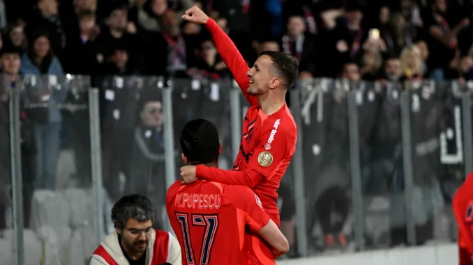 Reactia-lui-Marius-Stefanescu-dupa-ce-i-a-inchis-gura-lui-Gigi-Becali-cu-cele-doua-goluri-de-la-Cluj-scaled-e1746995590247-1400x833
