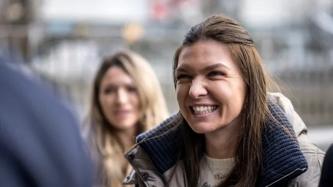 Simona-Halep-a-atras-toate-privirile-Tinuta-all-black-le-a-taiat-rasuflarea-celor-din-jur-3