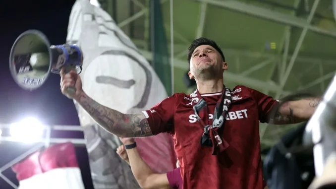 Verdict-dur-al-unui-fotbalist-al-lui-Dan-Sucu.-„Daca-Sapunaru-nu-va-fi-pe-orice-pozitie-in-club-Rapid-va-pierde.-EXCLUSIV-1400x933