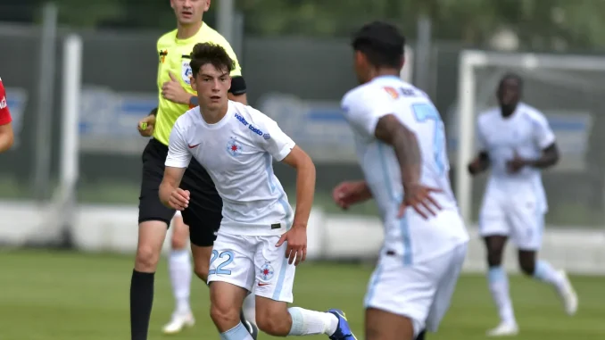 Dinamo-vrea-sa-faca-un-transfer-ciudat.-Fostul-fotbalist-de-la-FCSB-accidentat-de-la-inceputul-anului-ofertat-de-Nicolescu-1400x1050