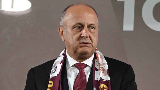 dan-sucu-stadion