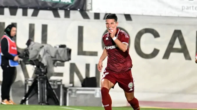 Mesajul-lui-Alex-Dobre-pentru-coechipieri-staff-ul-Rapidului-si-suporteri-„Asta-va-promit.-Cum-a-reusit-sa-devina-Jucatorul-Etapei-in-Superliga-dupa-votul-tribunelor.-EXCLUSIV-1400x1051