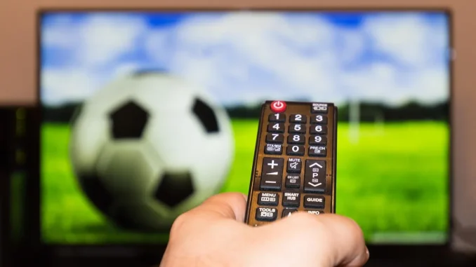 Cine-transmite-la-TV-meciurile-FCSB-din-Europa-League.-Lovitura-pentru-cei-care-au-abonamente-la-Voyo
