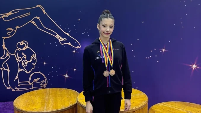simona