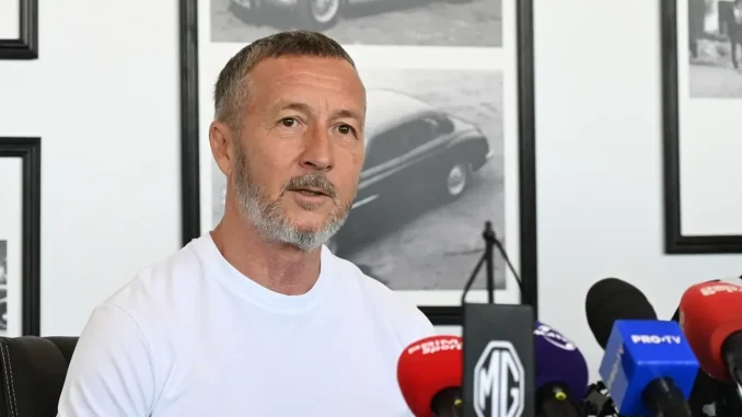 Meme-Stoica-a-anuntat-de-ce-a-plecat-fotbalistul-de-la-FCSB-„Am-salvat-salariul-lui22