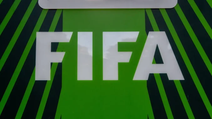 Teapa-de-1.000.000-de-euro-pentru-Nelu-Varga.-Fotbalistul-merge-la-FIFA-pentru-a-si-primi-toti-banii