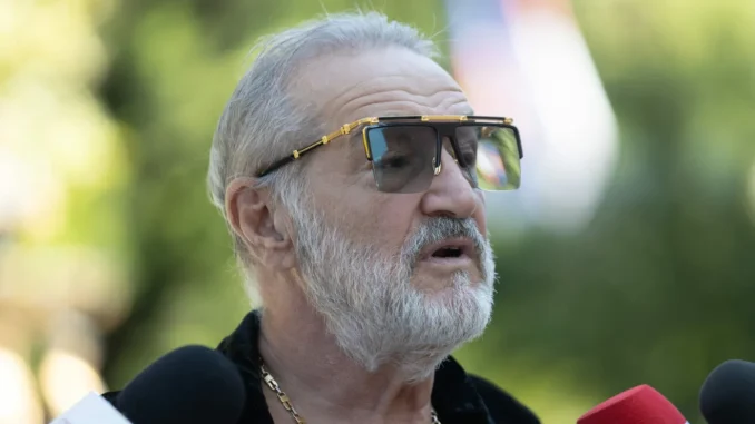 Vinovatii-gasiti-de-Gigi-Becali-desi-unuia-i-a-gresit-tara-„Oameni-de-doi-lei