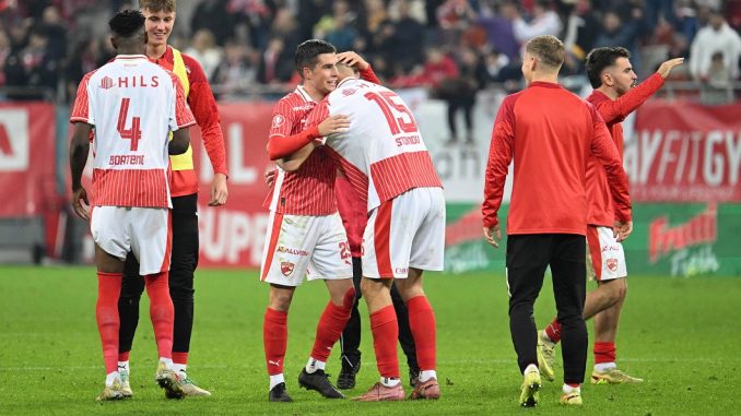 MzYmaGFzaD1jY2ZlZGM0ZDAxYTU1NmQ4YzUzYTU2ZTVjN2UxMjBiOQ==.thumb